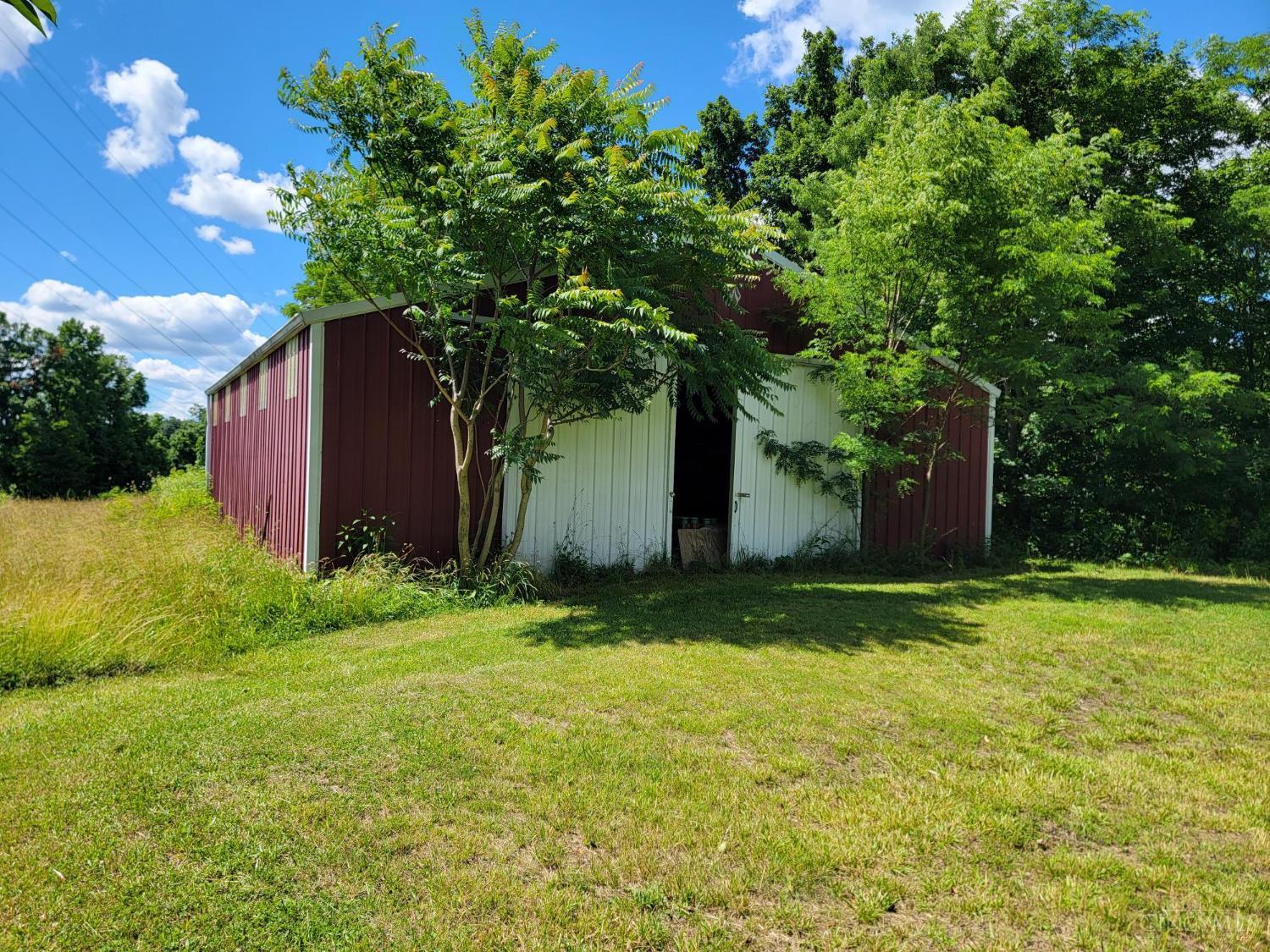Photo 2 of Sale Pending at Wilson Crk Rd, Lawrenceburg, IN 47025 | MLS# 1884075 | Listing updated on 2026-09-22