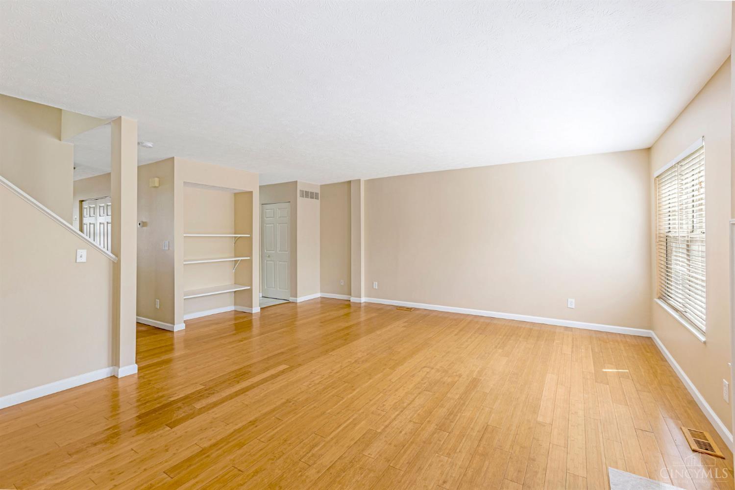 10555 Montgomery Road #77, Montgomery, OH, 45242 — photo 29