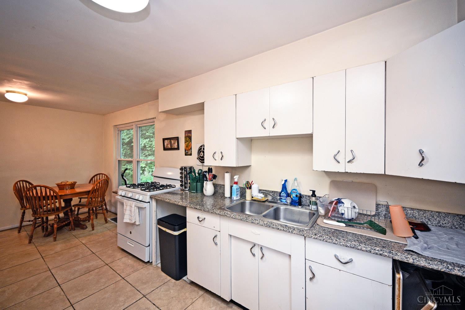 2881 Marshall Avenue, Cincinnati, OH, 45225 — photo 22