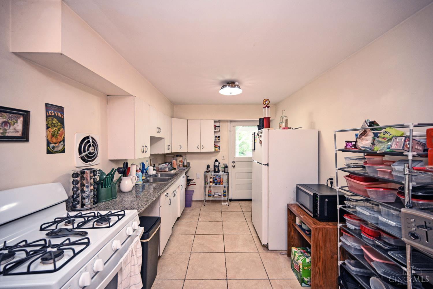 2881 Marshall Avenue, Cincinnati, OH, 45225 — photo 17