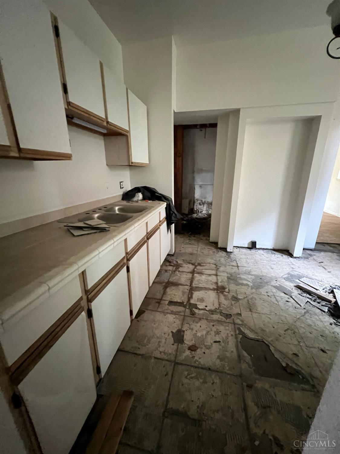 451 Purcell Avenue, Cincinnati, OH, 45205 — photo 32