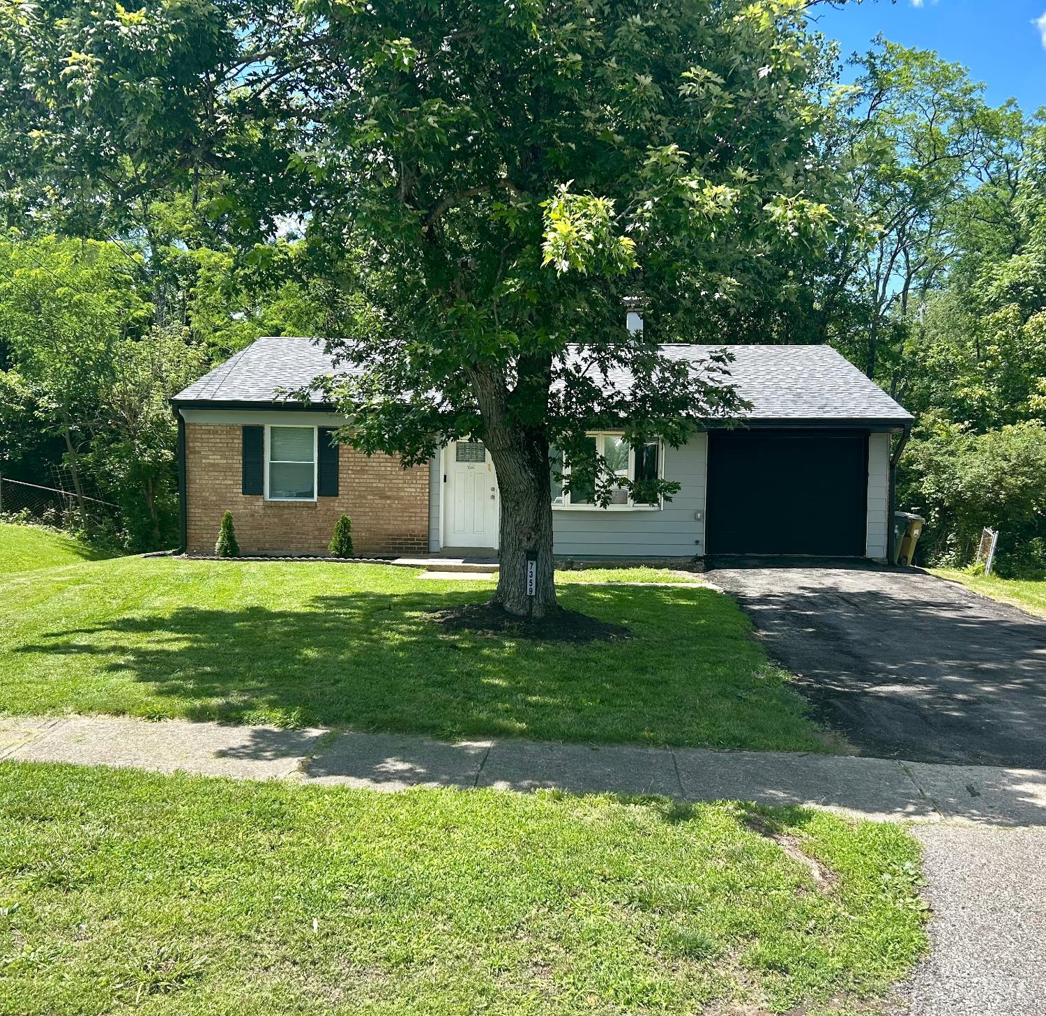 38th image of 7359 Estate Ct, Springfield Twp., OH 45224 | MLS# 1884036