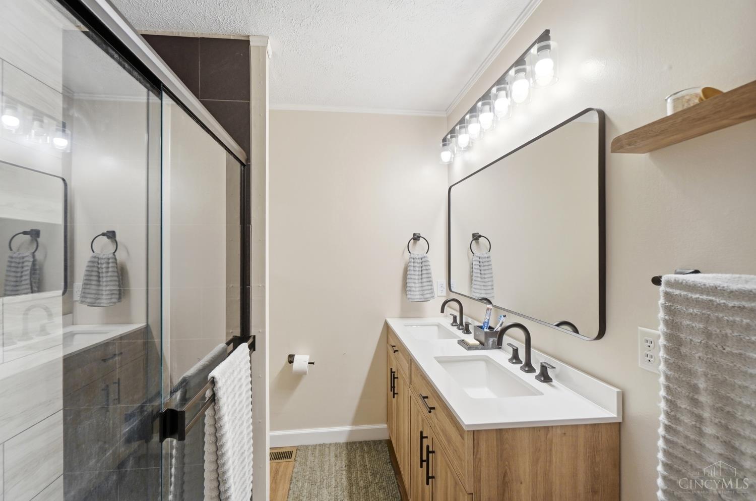 2465 Trinity Drive, Turtle Creek Twp, OH, 45044