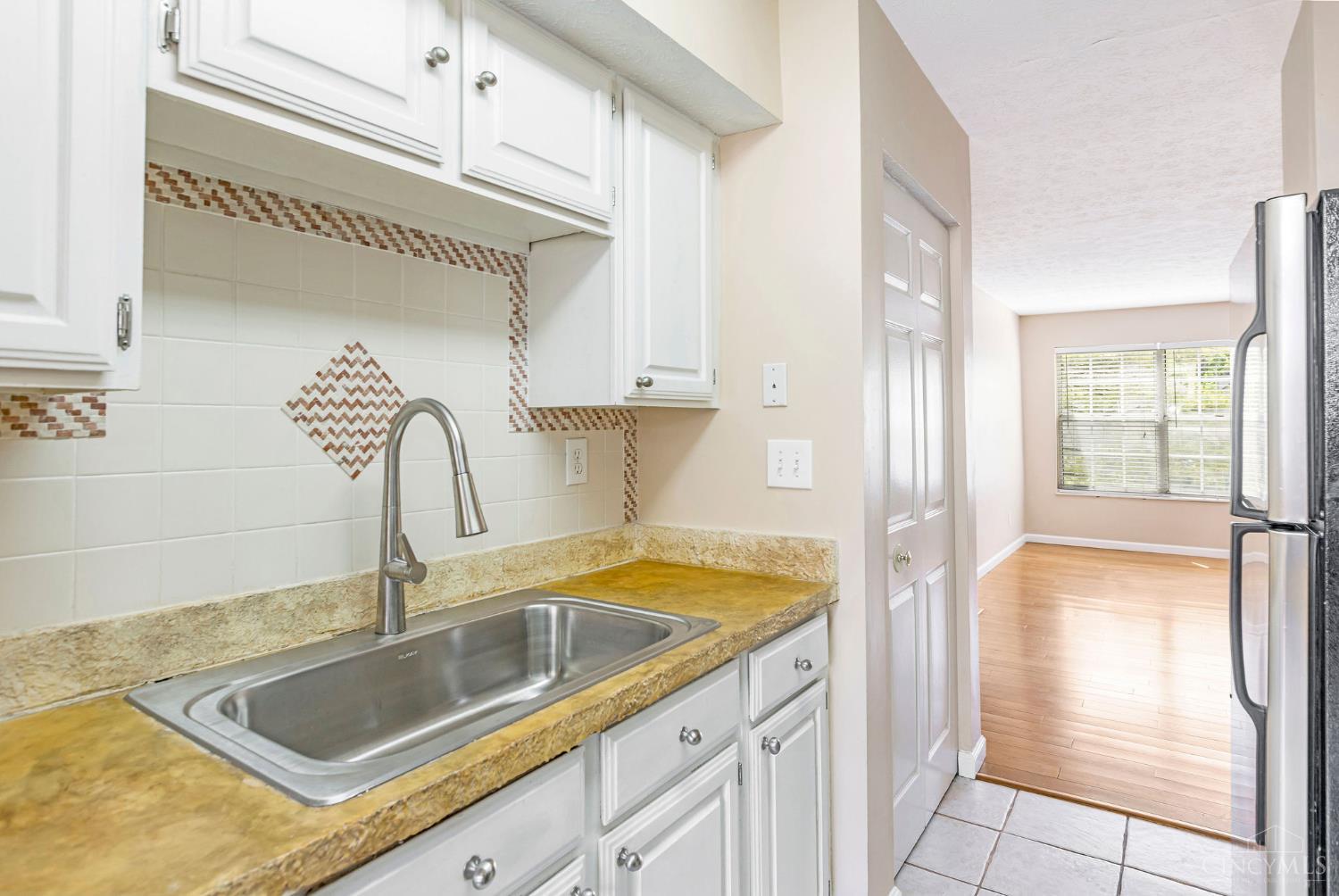 10555 Montgomery Road #77, Montgomery, OH, 45242 — photo 32