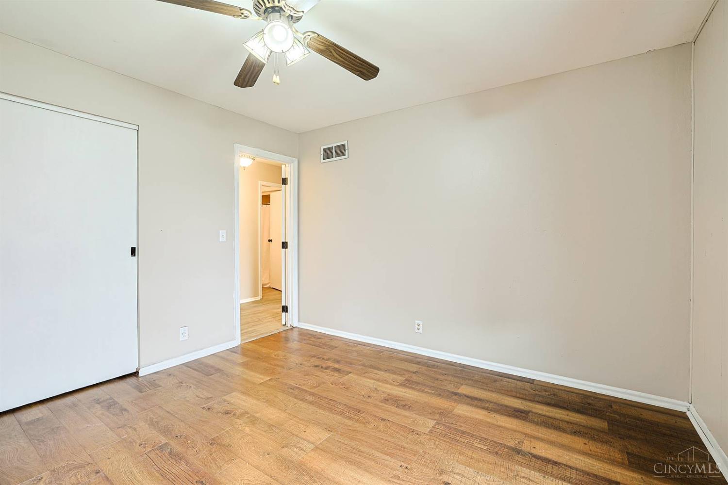 8103 Faller Road, Hamilton Twp, OH, 45039 — photo 24