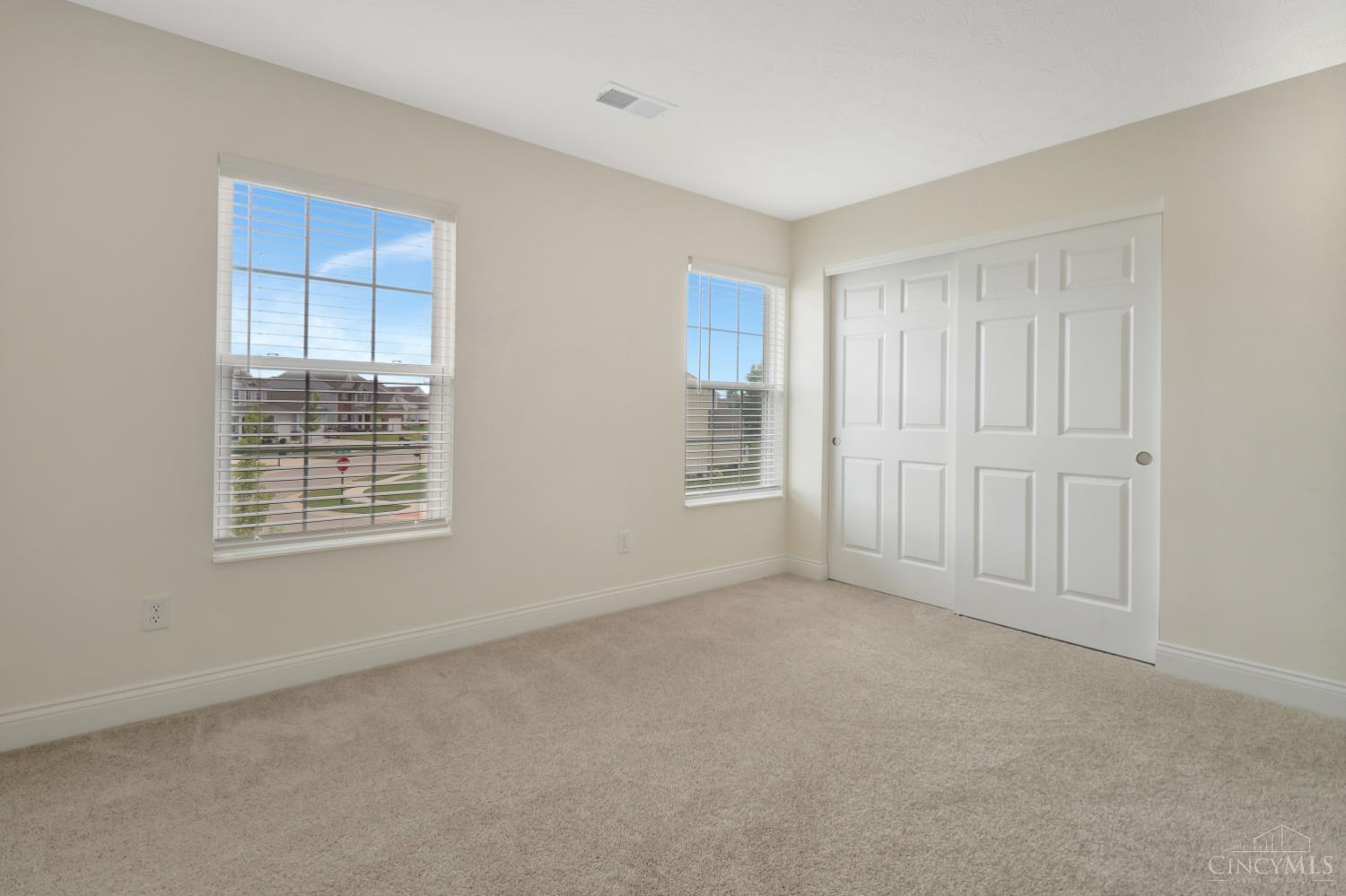 10312 Tice Street, Washington Twp, OH, 45458 — photo 31