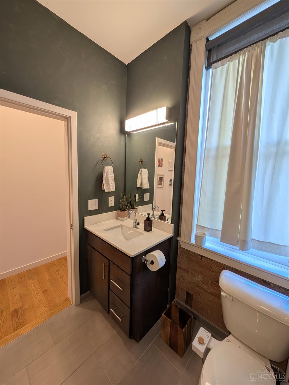 26 E 14th St #203, Cincinnati, OH, 45202 — photo 11