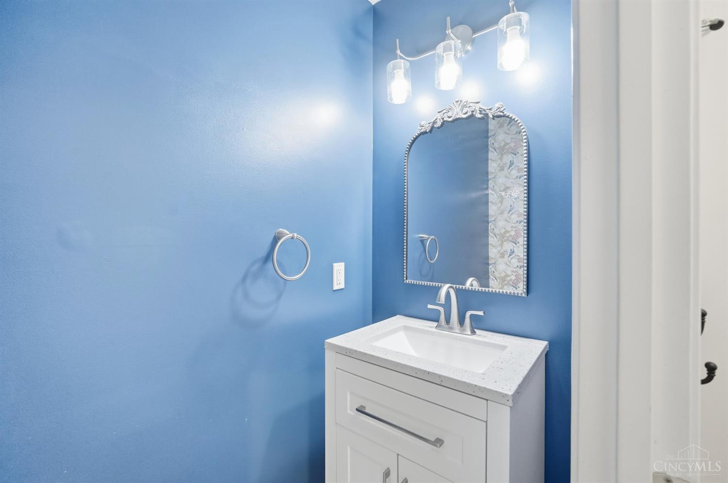 1553 Deerwoods Drive, Miami Twp, OH, 45150 — photo 25