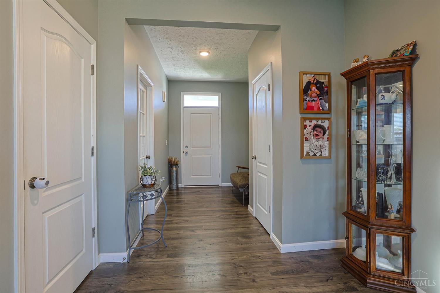 1502 Knightsbridge Court, Carlisle, OH, 45005 — photo 6
