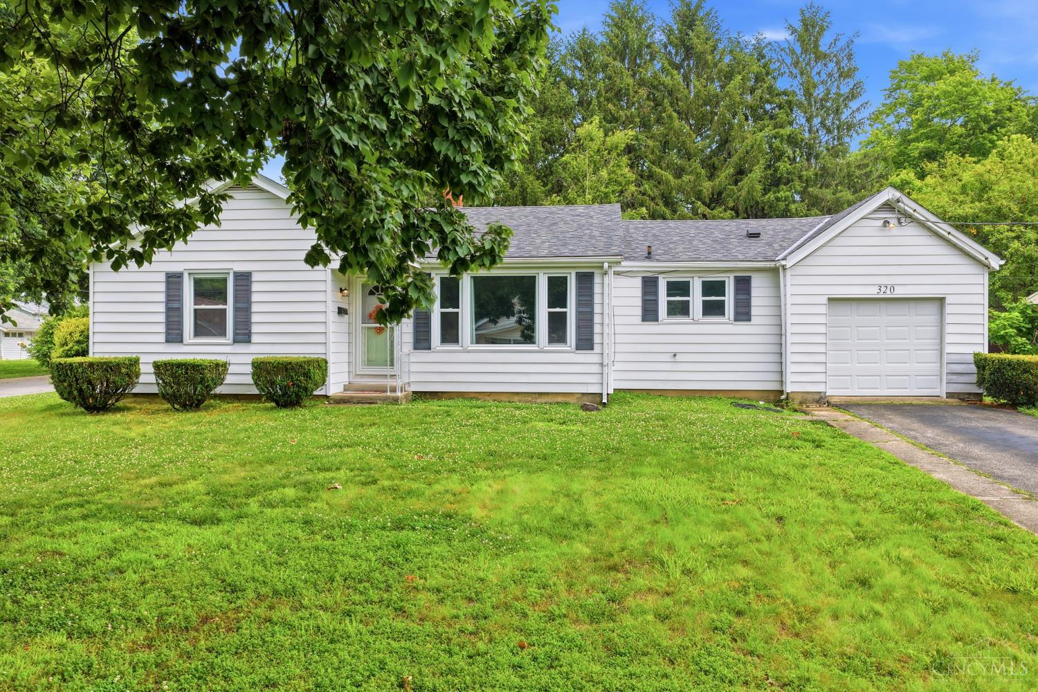 320 Wall Street, Loveland, OH, 45140 — photo 4