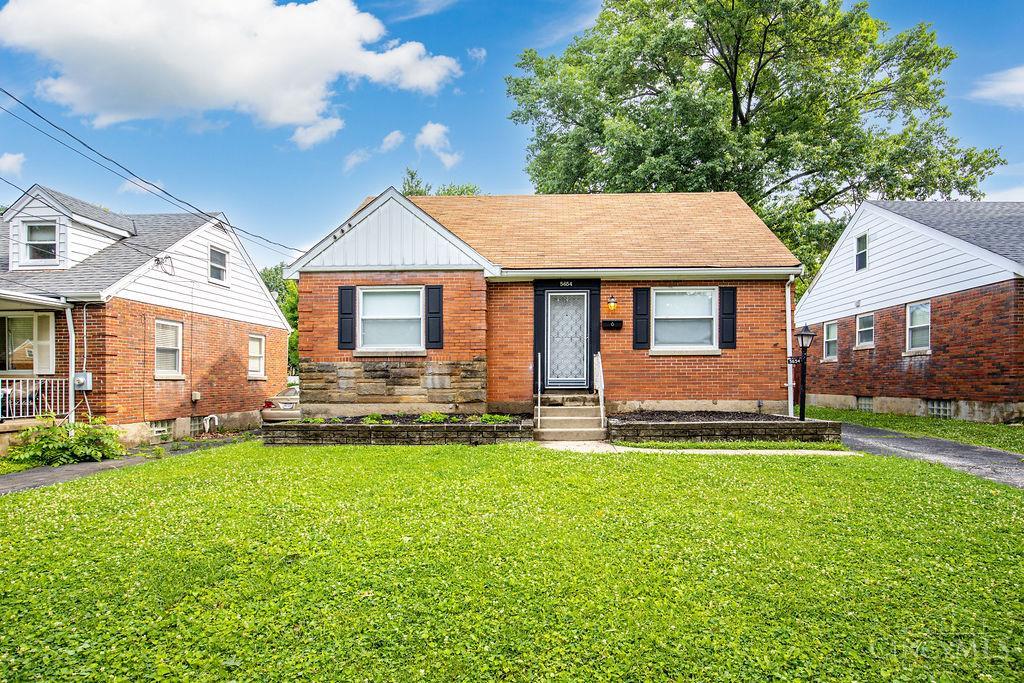 5654 Surrey Avenue, Green Twp, OH, 45248 — photo 4