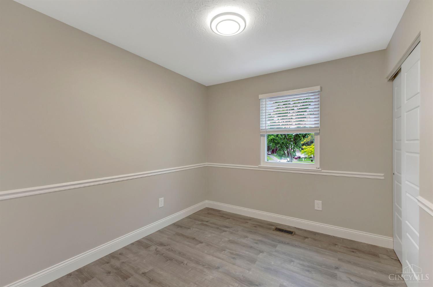 5562 Greenwillow Circle, West Chester, OH, 45069 — photo 17