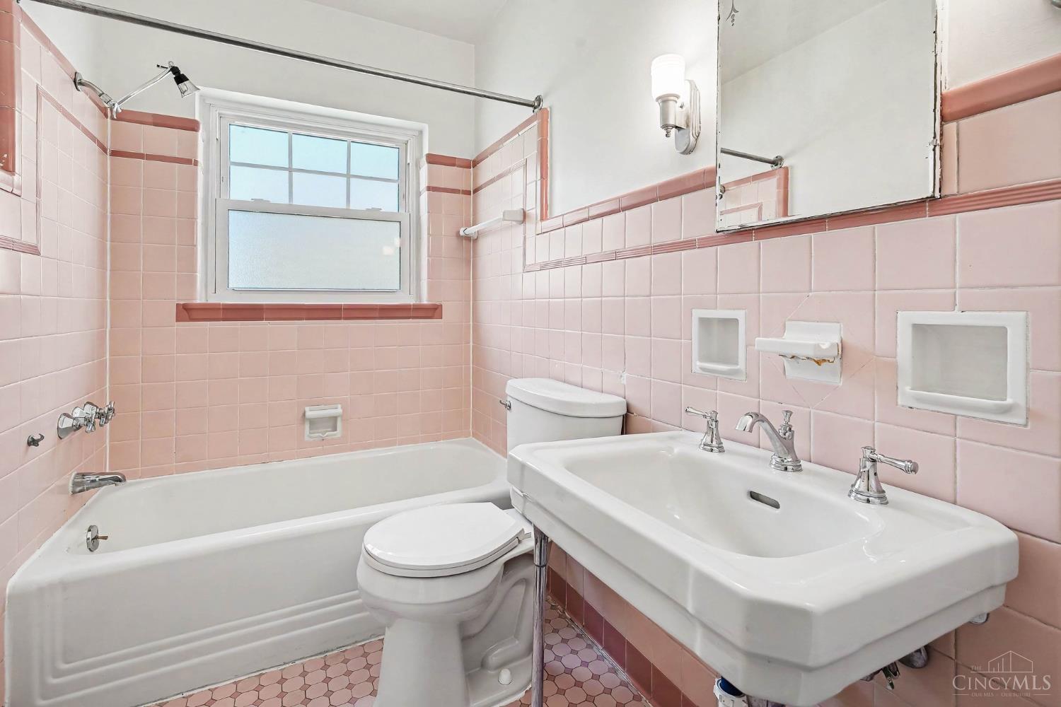 909 Ellison Avenue, Cincinnati, OH, 45226 — photo 38