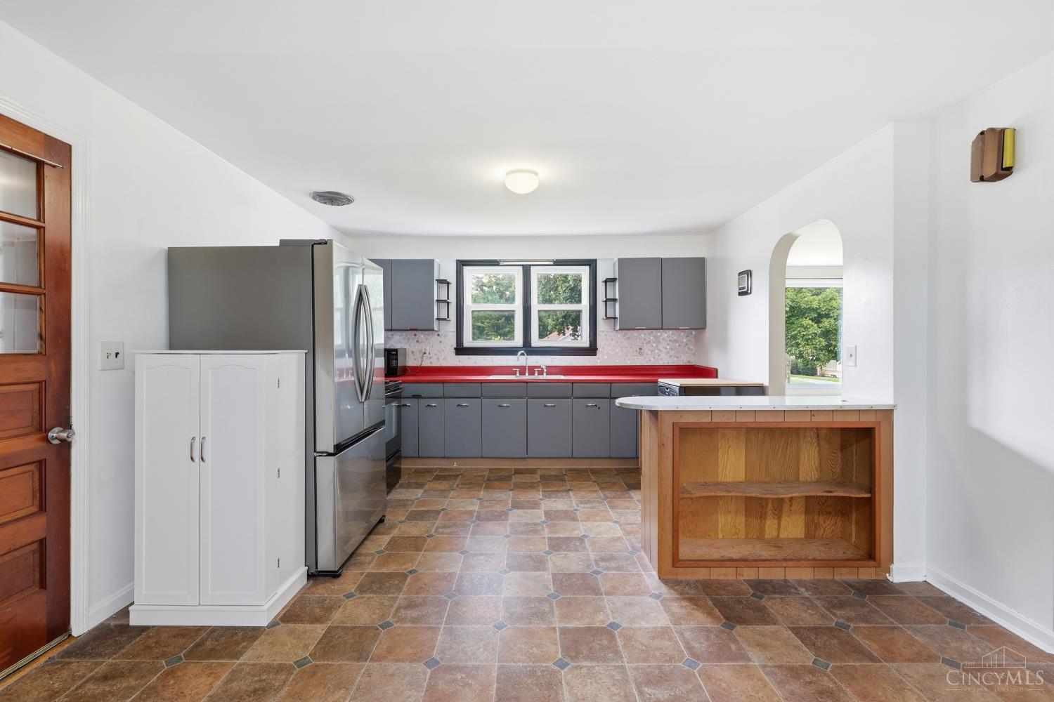 320 Wall Street, Loveland, OH, 45140 — photo 15