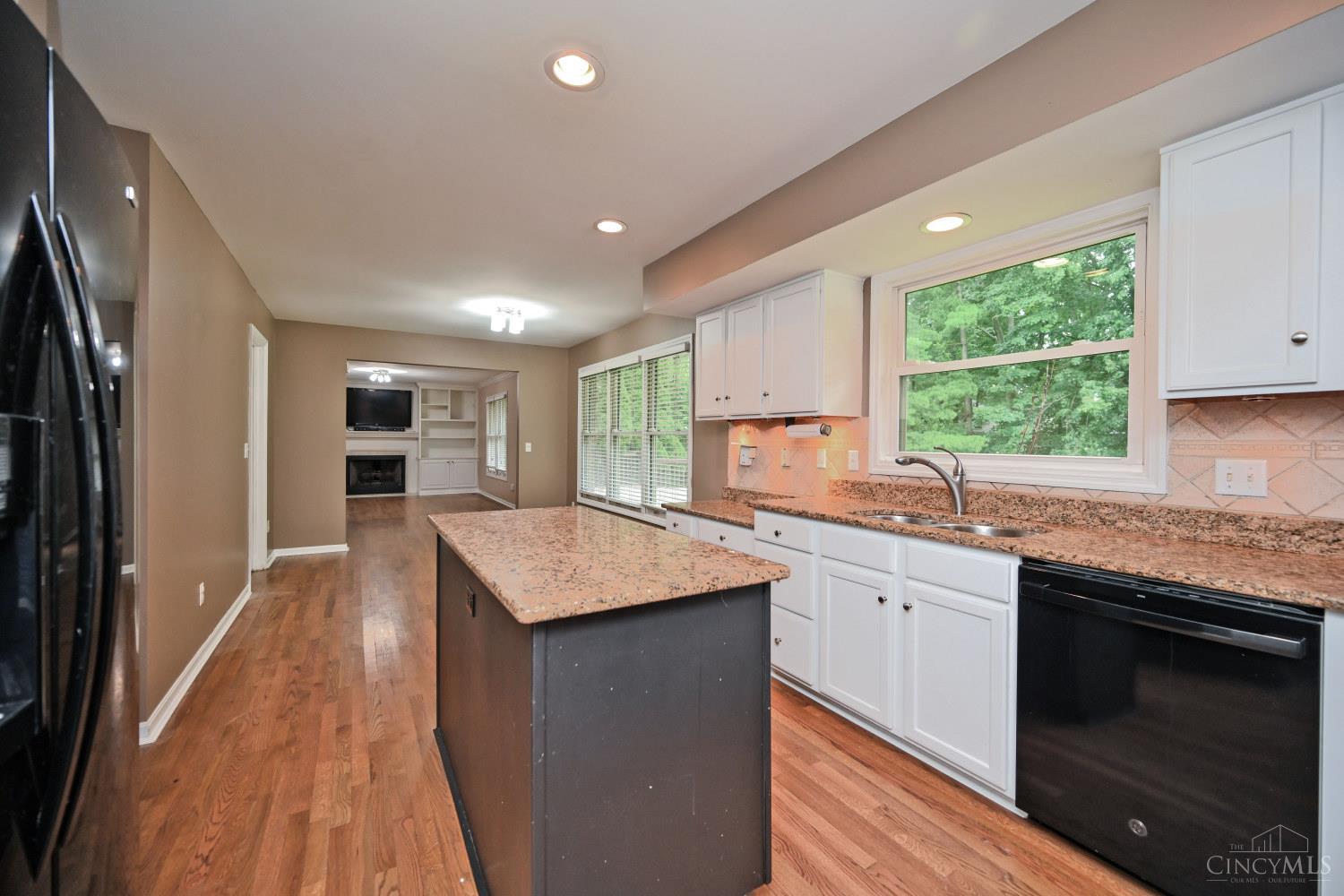 935 Paxton Lake Cove, Miami Twp, OH, 45140 — photo 14
