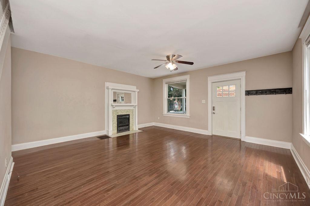 Photo 3 of Sale Pending at 5315 Carthage Ave, Norwood, OH 45212 | MLS# 1884195 | Listing updated on 2026-09-29