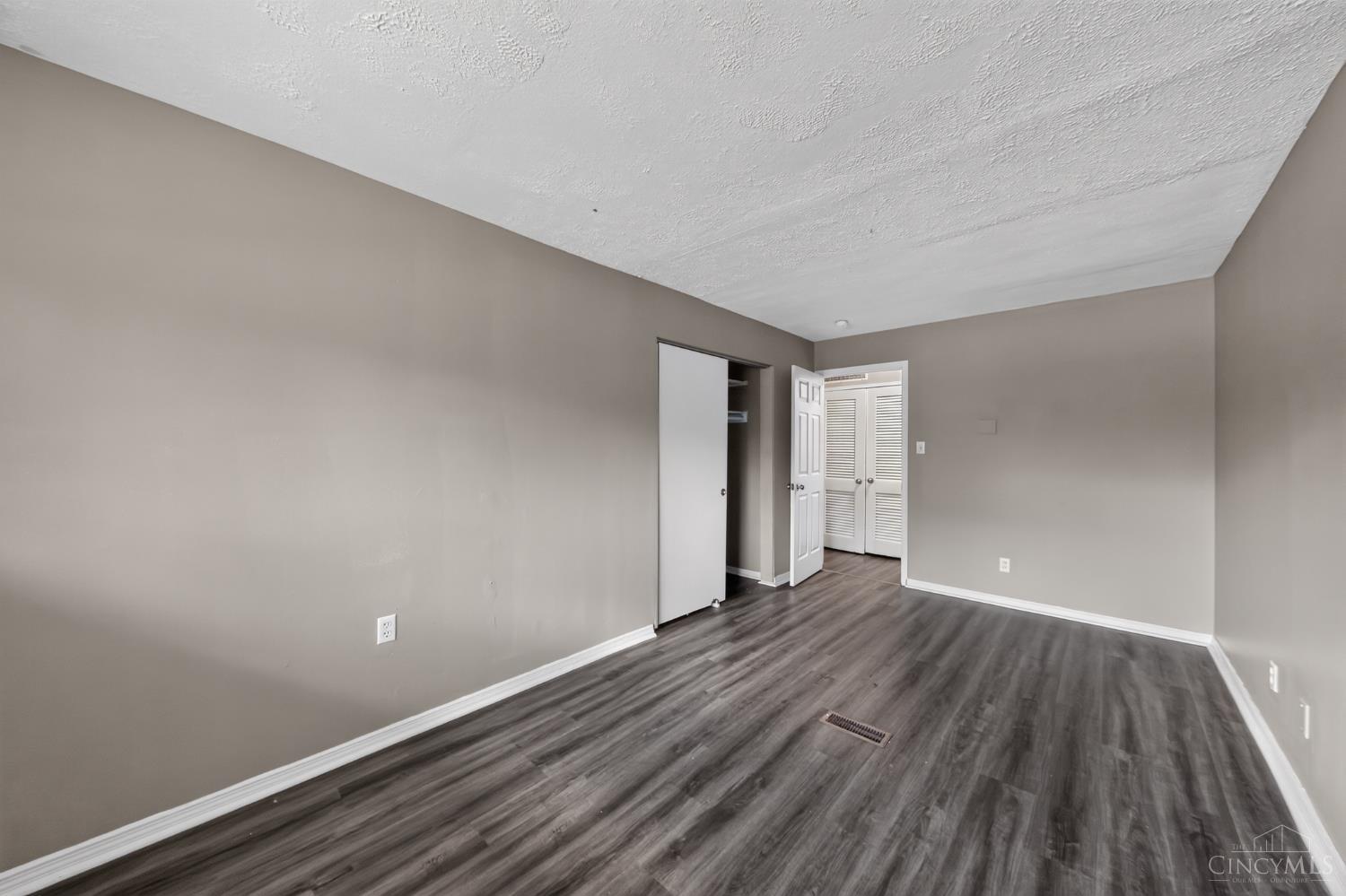 8769 Zodiac Drive, Springfield Twp., OH, 45231 — photo 17