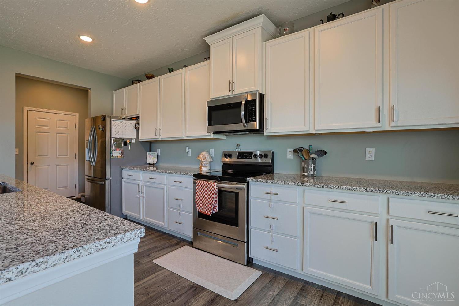 1502 Knightsbridge Court, Carlisle, OH, 45005 — photo 18