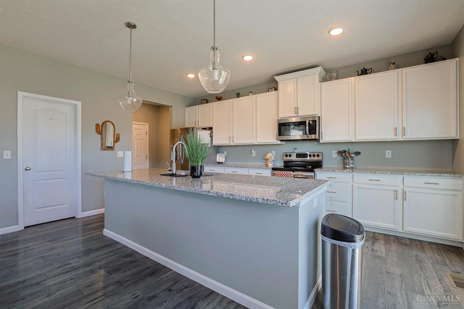 1502 Knightsbridge Court, Carlisle, OH, 45005 — photo 17
