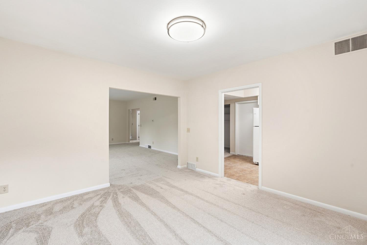 3566 Amberacres Drive #10, Cincinnati, OH, 45237 — photo 38