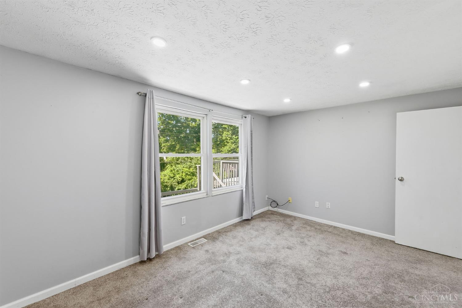 487 Brunswick Drive, Forest Park, OH, 45240 — photo 16