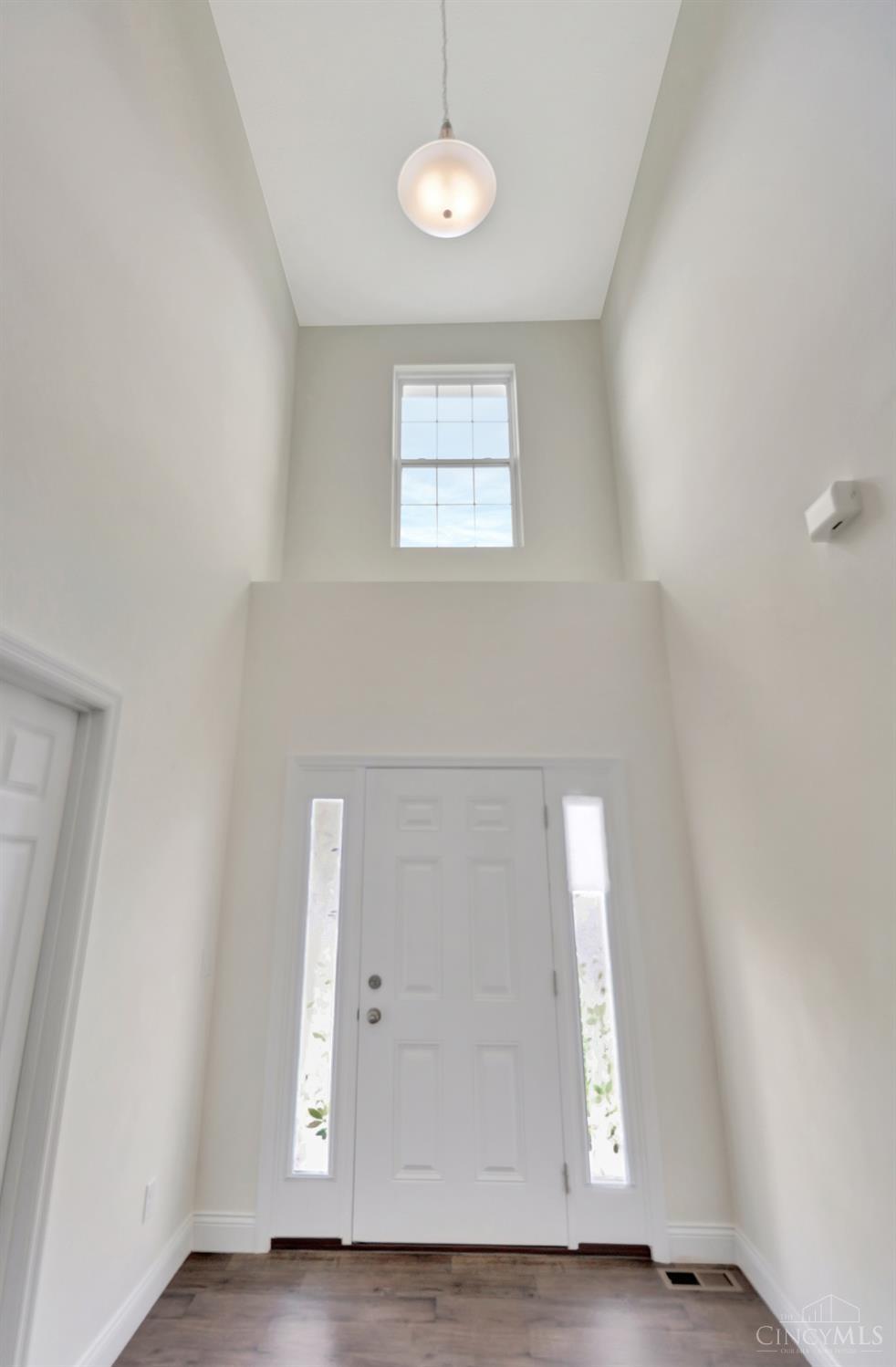 10312 Tice Street, Washington Twp, OH, 45458 — photo 9