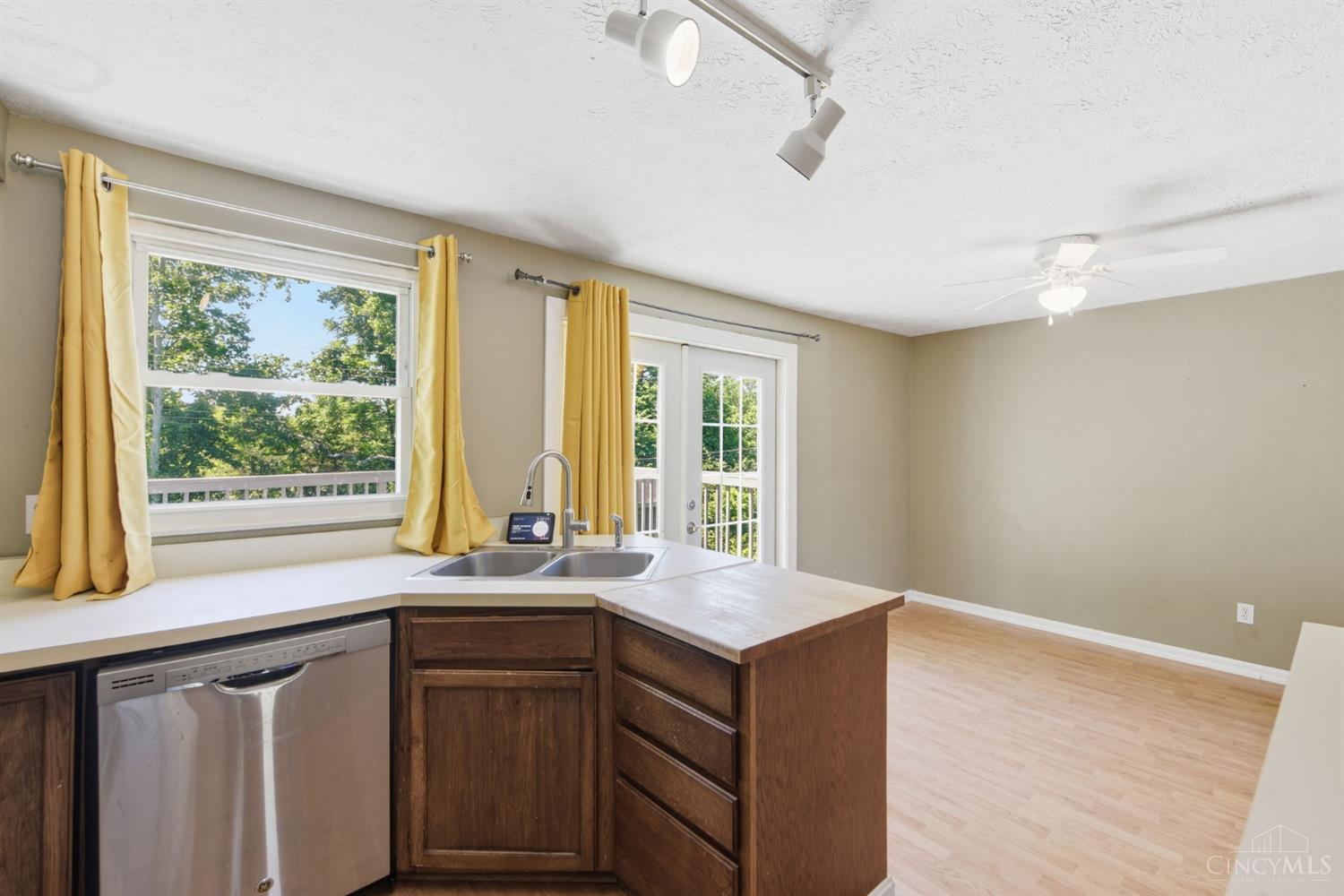 487 Brunswick Drive, Forest Park, OH, 45240 — photo 12