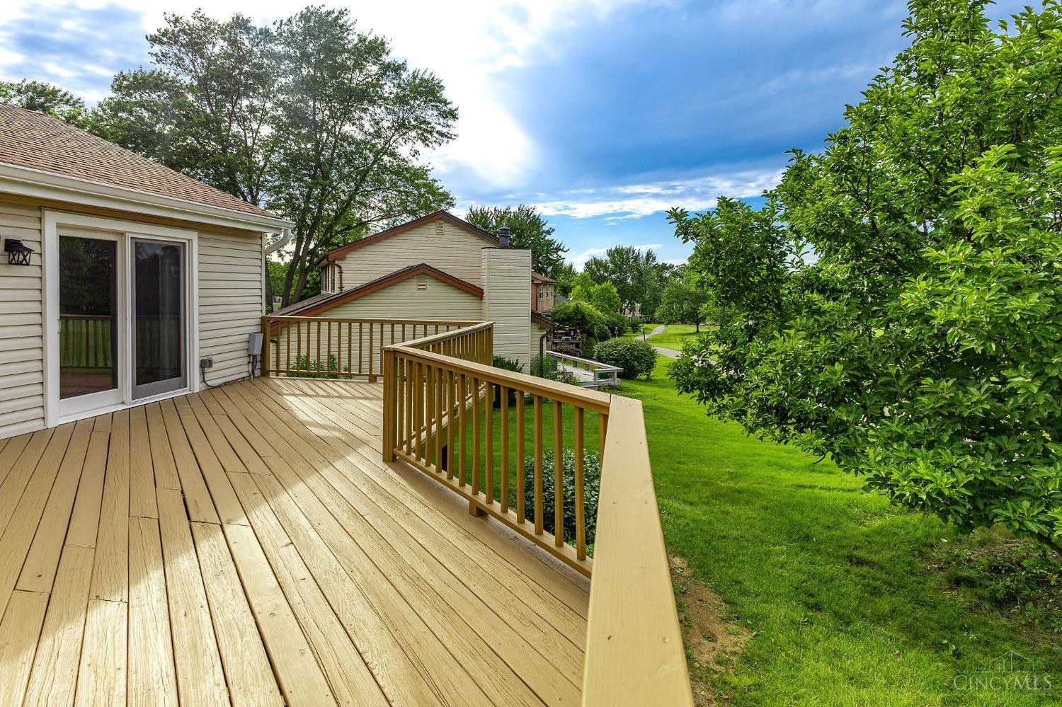 5562 Greenwillow Circle, West Chester, OH, 45069 — photo 13