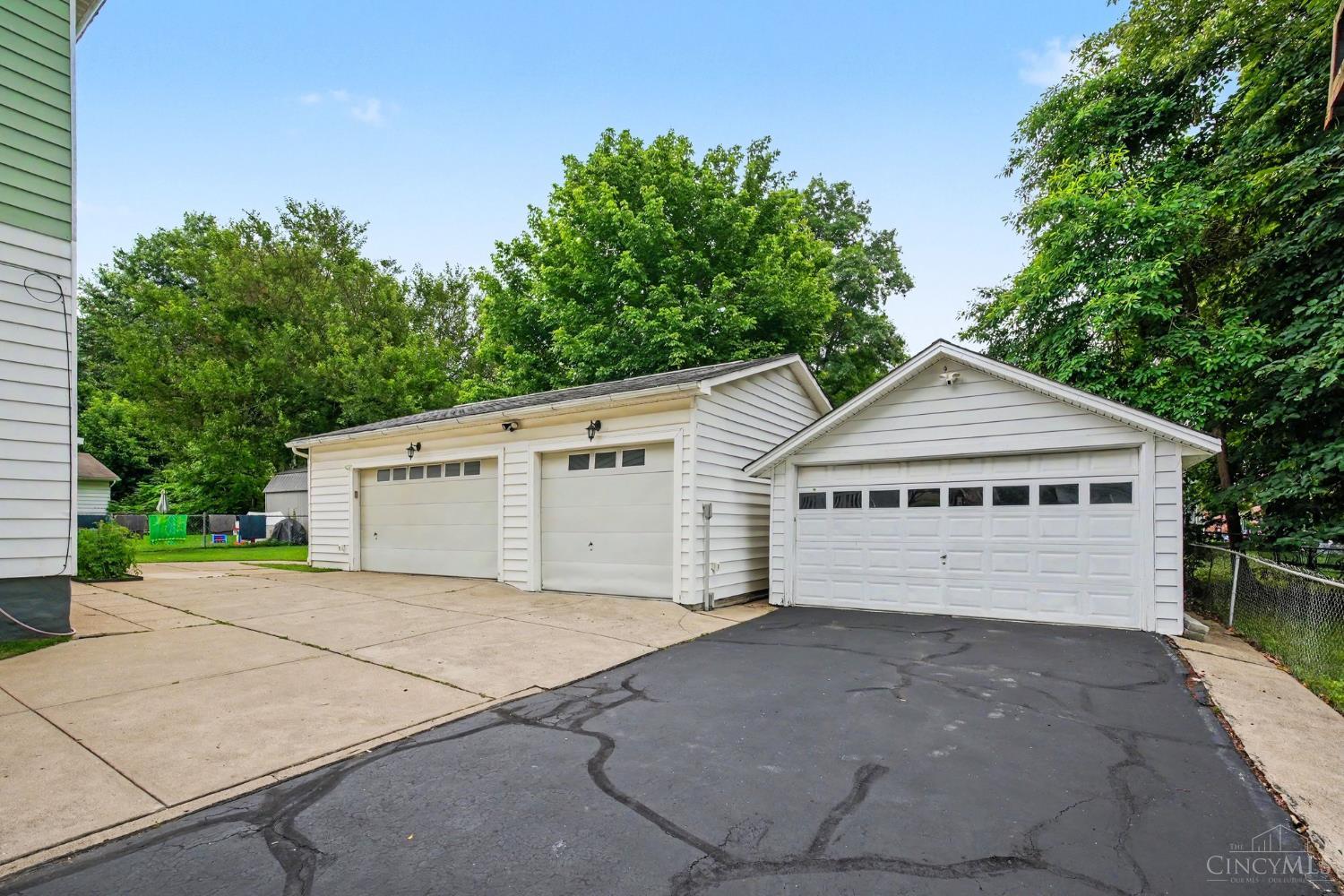 166 Chelsea Place, Cincinnati, OH, 45233 — photo 33