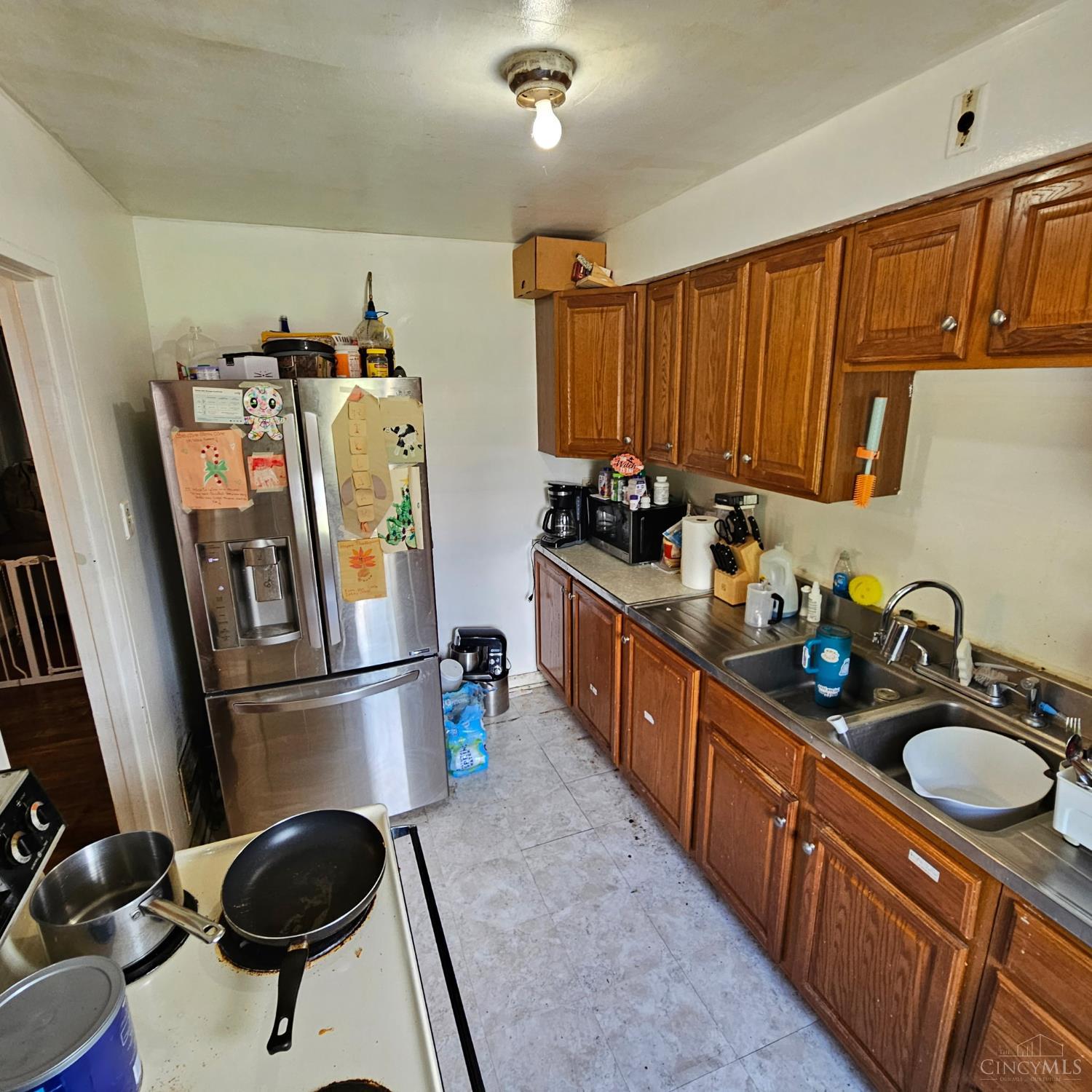 5578 Clearview Avenue, Green Twp, OH, 45248 — photo 6
