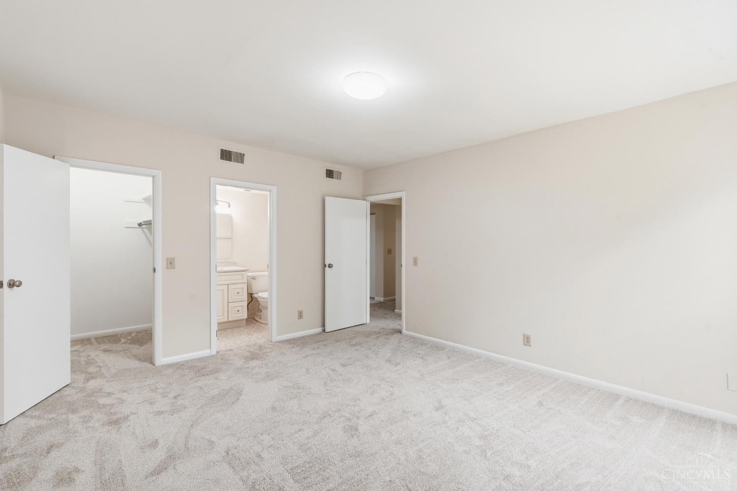 3566 Amberacres Drive #10, Cincinnati, OH, 45237 — photo 26