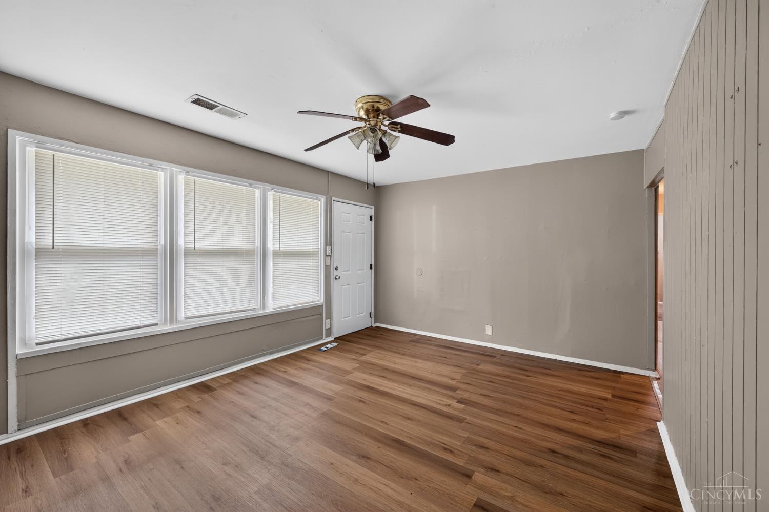 1739 Monterey Court, Cincinnati, OH, 45223 — photo 8