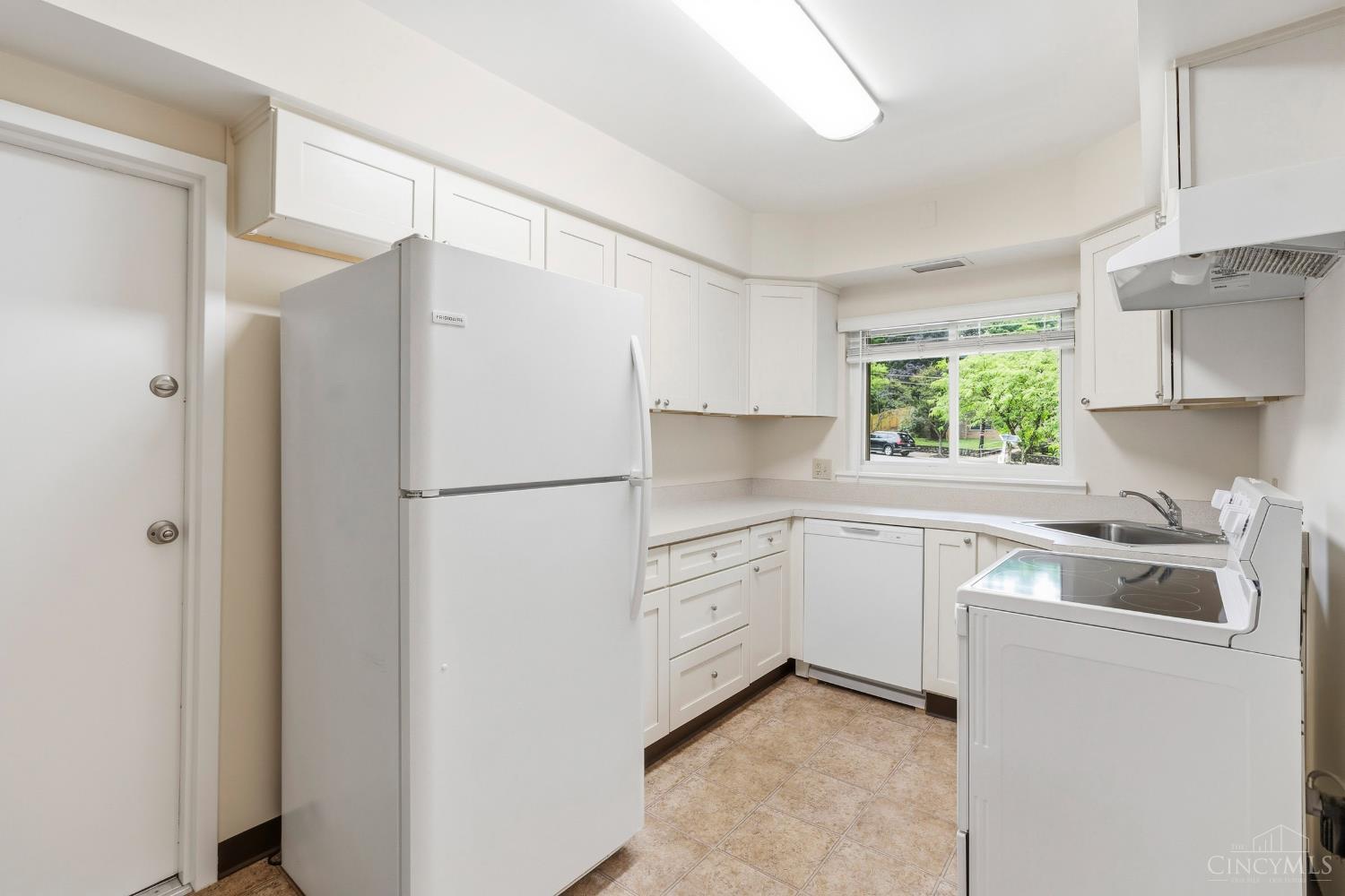 3566 Amberacres Drive #10, Cincinnati, OH, 45237 — photo 19