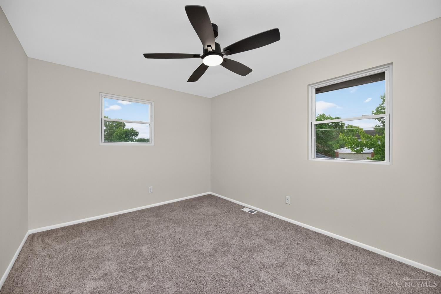 932 Glasgow Drive, Forest Park, OH, 45240 — photo 32