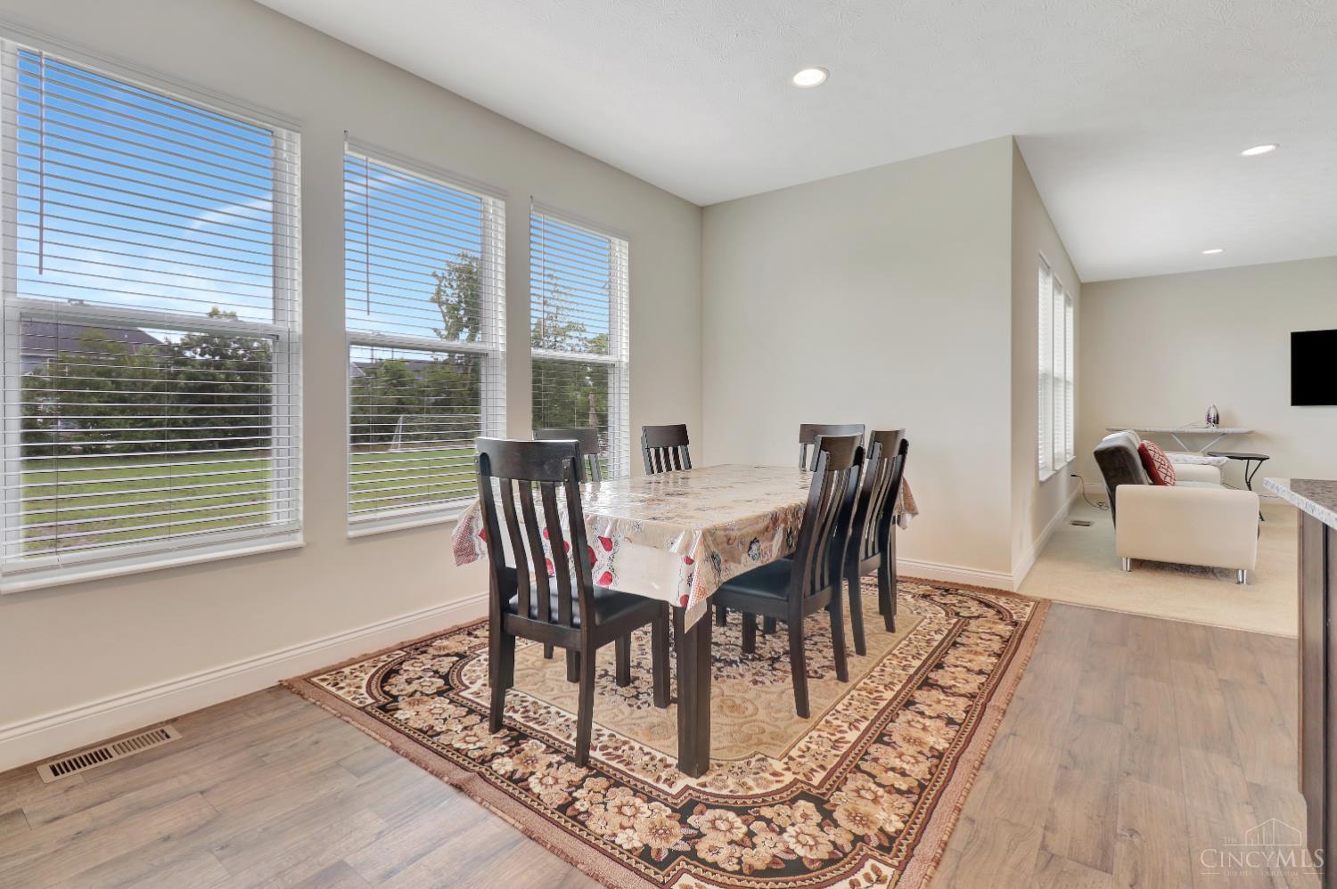 10312 Tice Street, Washington Twp, OH, 45458 — photo 12