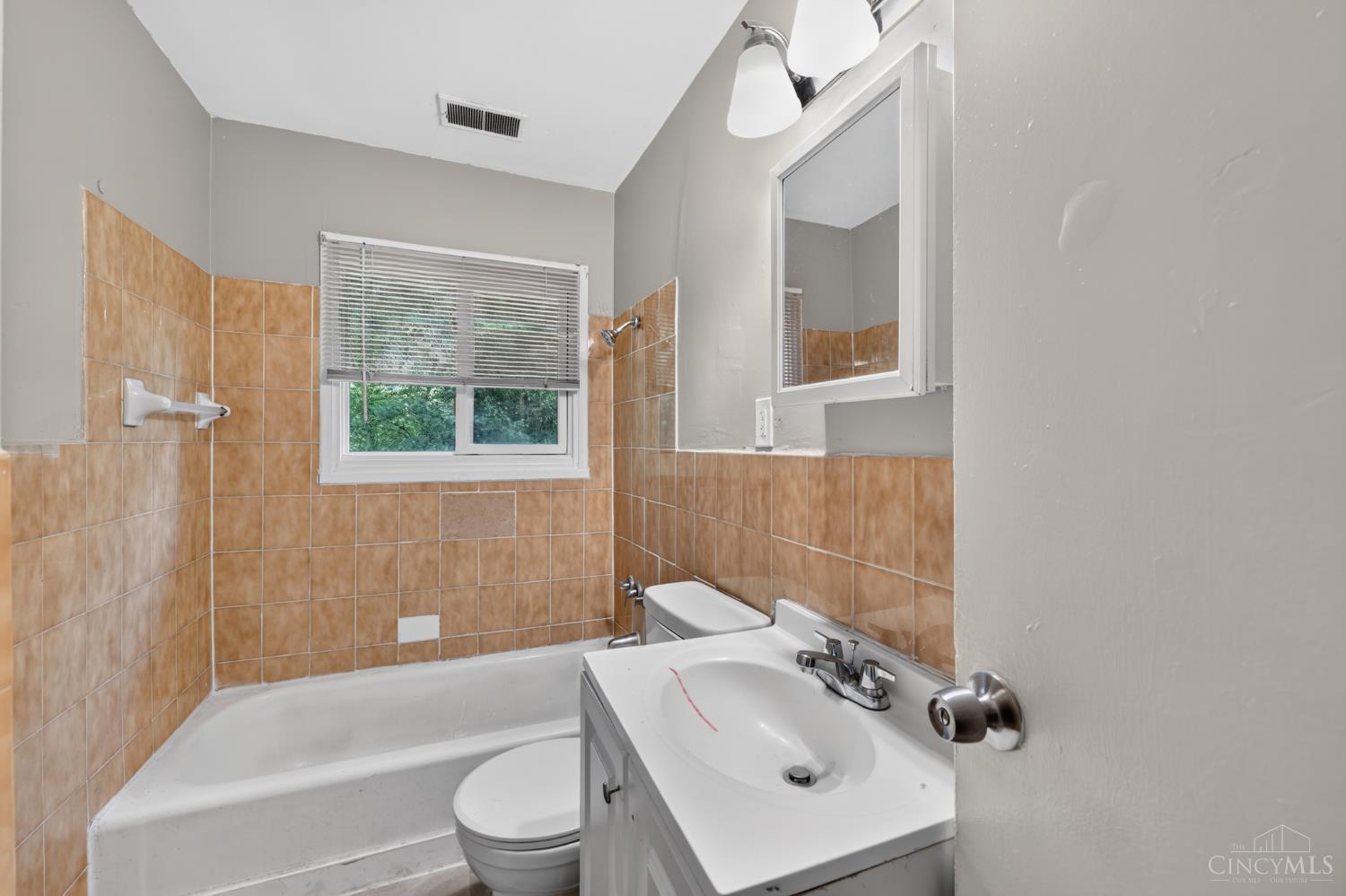 1739 Monterey Court, Cincinnati, OH, 45223 — photo 30