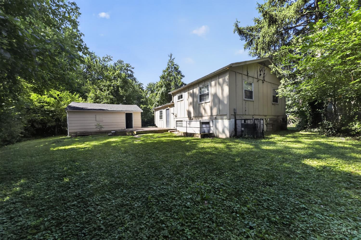Homes for sale in Colerain Twp, OH | 3252 Coleen Dr, Colerain Twp, OH 45251 | MLS# 1881987