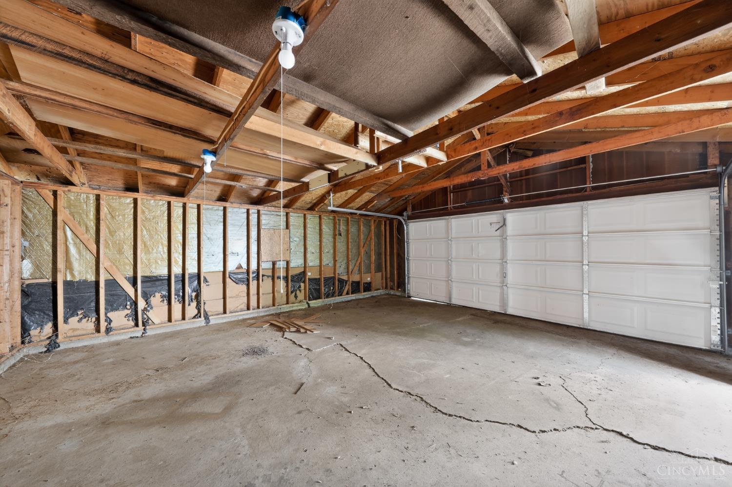 3252 Coleen Drive, Colerain Twp, OH, 45251 — photo 30