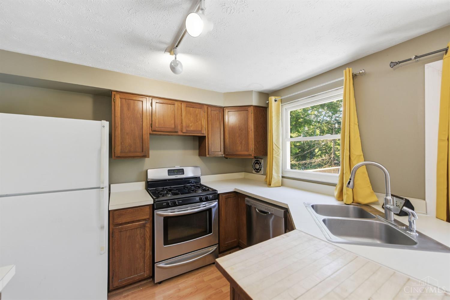 487 Brunswick Drive, Forest Park, OH, 45240 — photo 14
