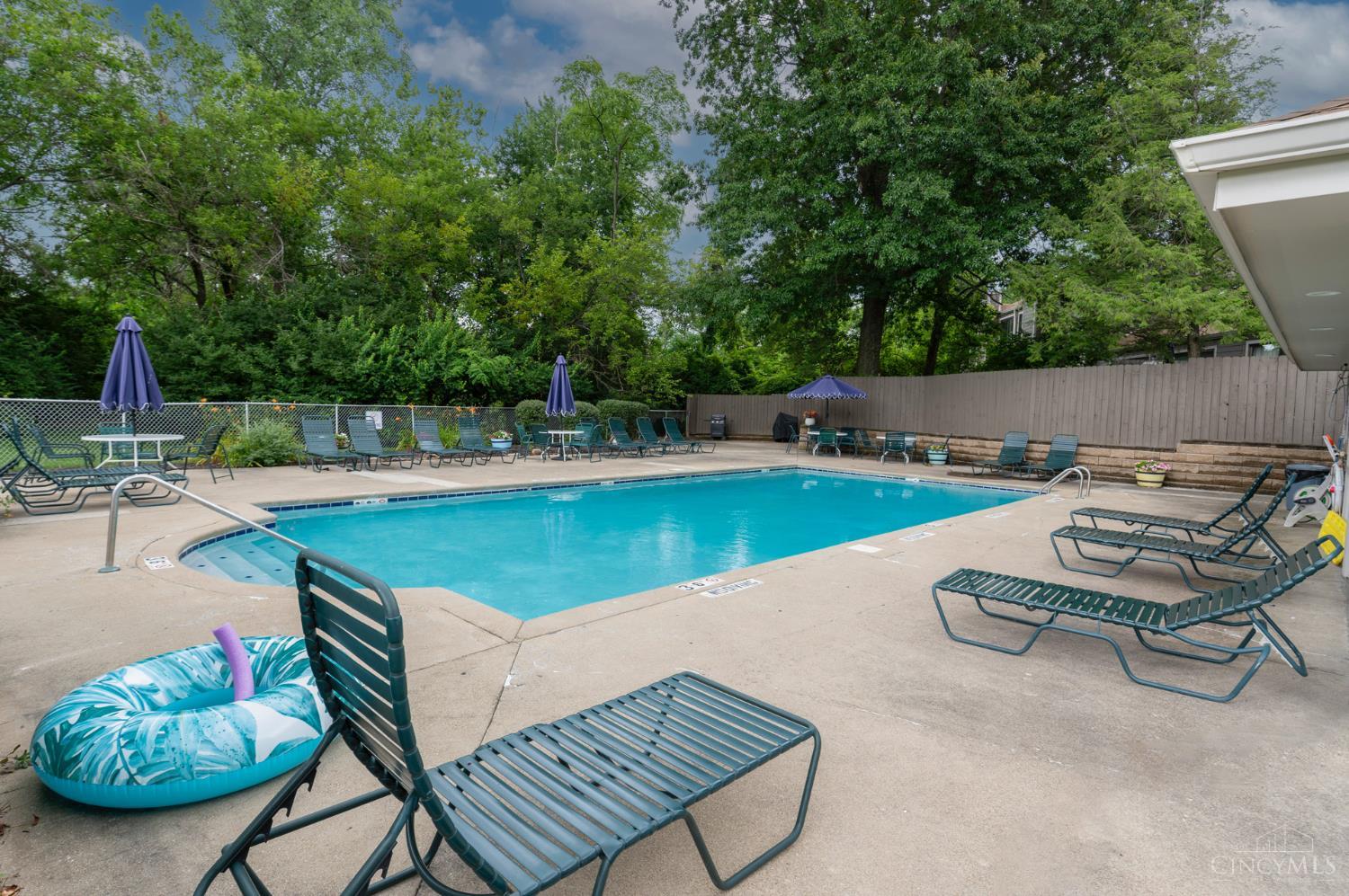 9964 Timbers Drive, Blue Ash, OH, 45242 — photo 45