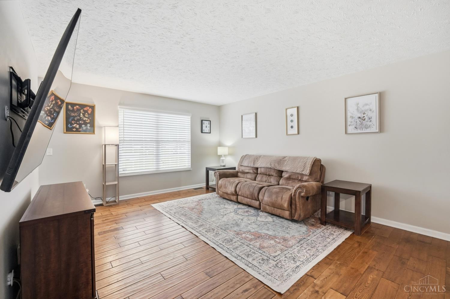 1553 Deerwoods Drive, Miami Twp, OH, 45150 — photo 10