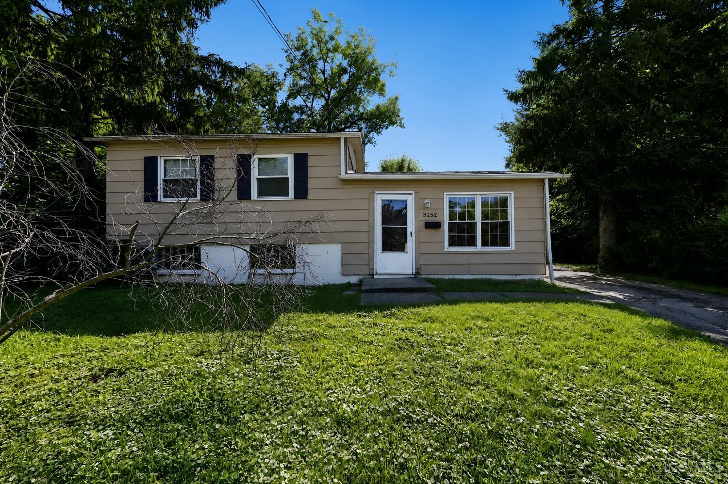 3252 Coleen Drive, Colerain Twp, OH, 45251 — photo 6