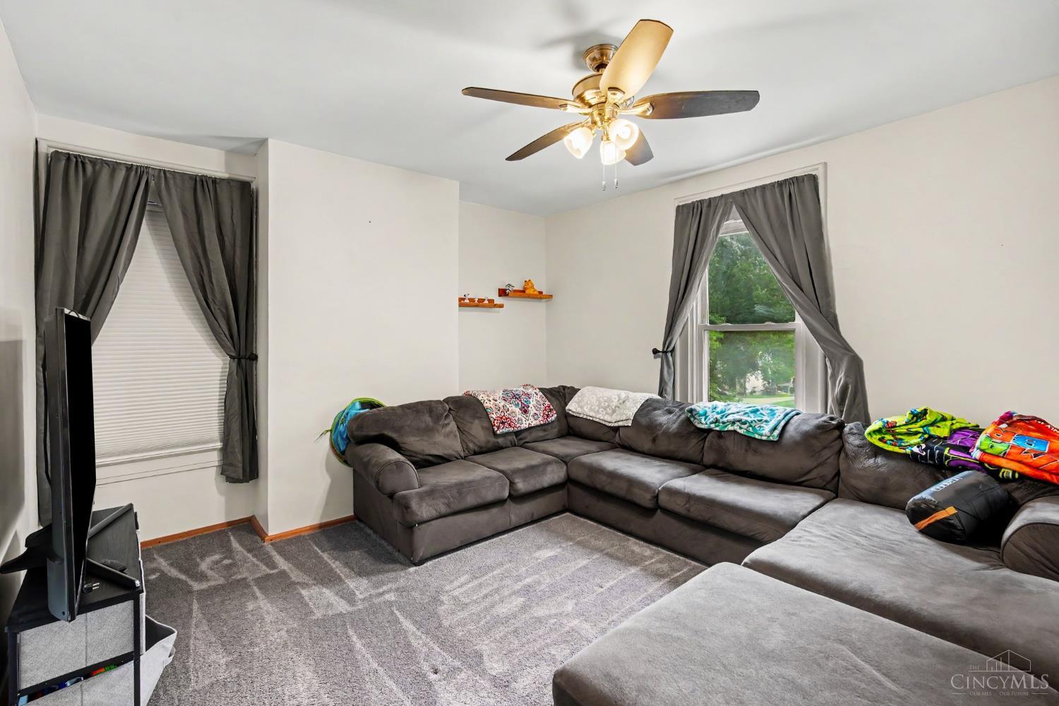 166 Chelsea Place, Cincinnati, OH, 45233 — photo 14