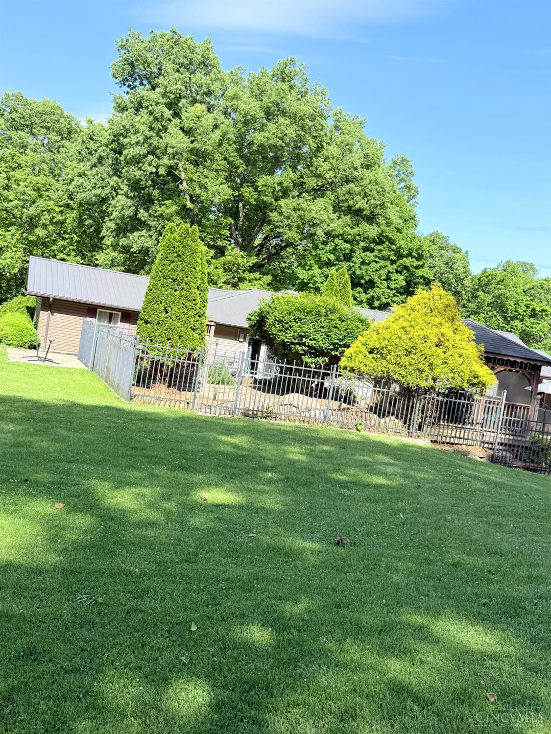 7975 Hinkle Road, Middletown, OH, 45042 — photo 15