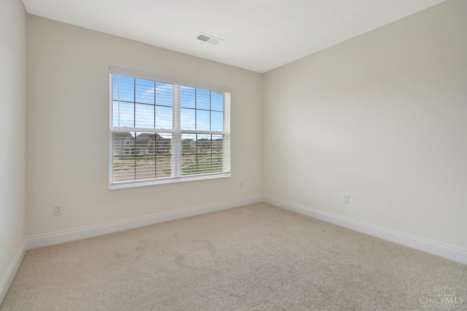 10312 Tice Street, Washington Twp, OH, 45458 — photo 38