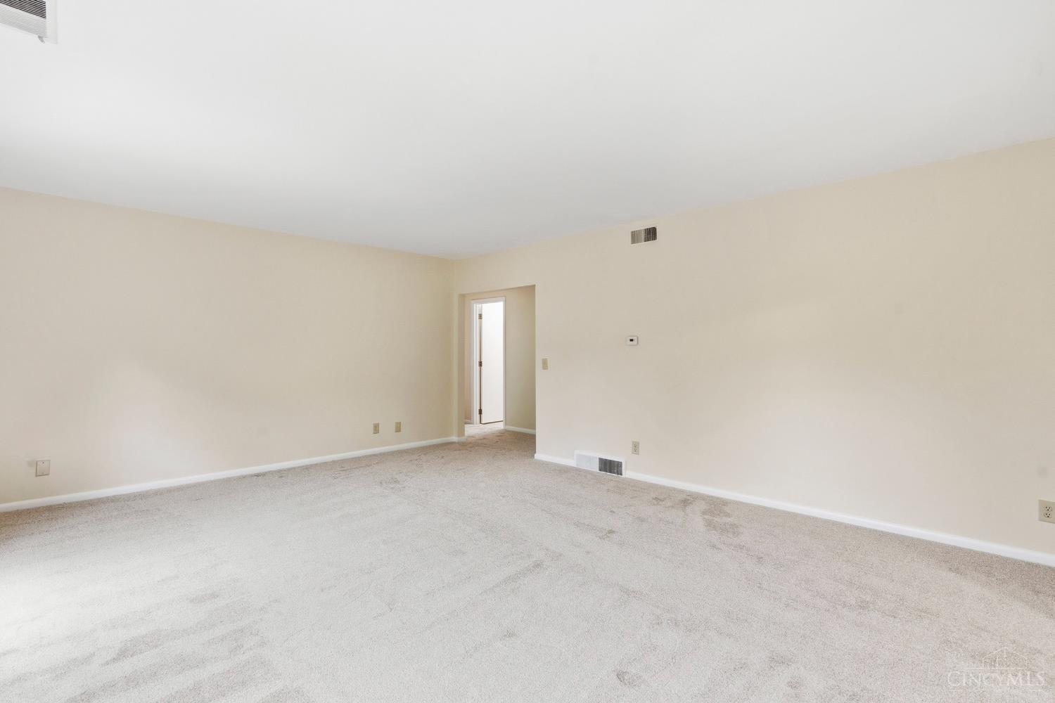 3566 Amberacres Drive #10, Cincinnati, OH, 45237 — photo 35