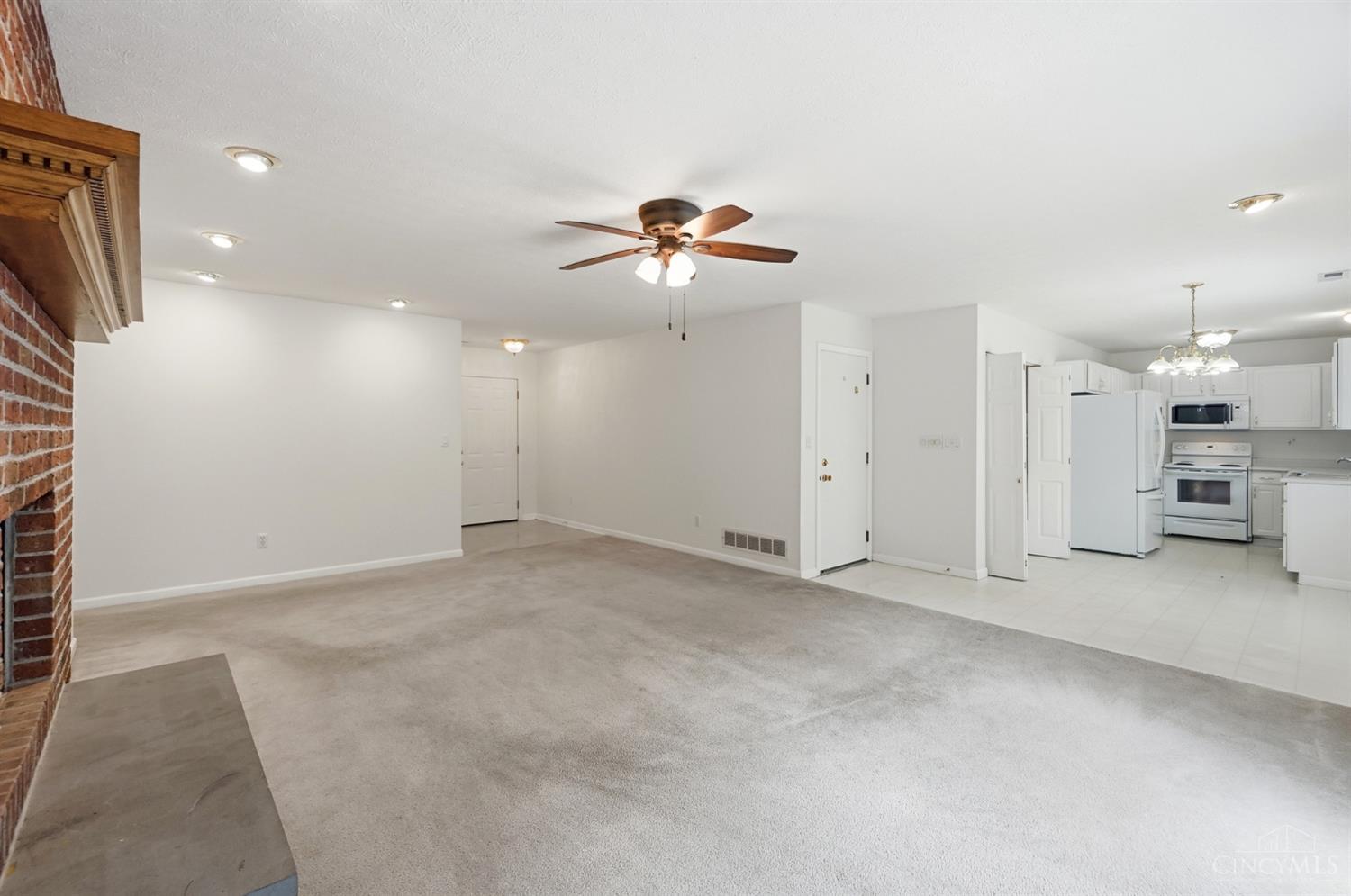 8051 Second Street, West Chester, OH, 45069 — photo 8