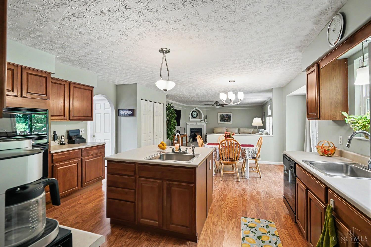 7565 Turnberry Court, Maineville, OH, 45039 — photo 9