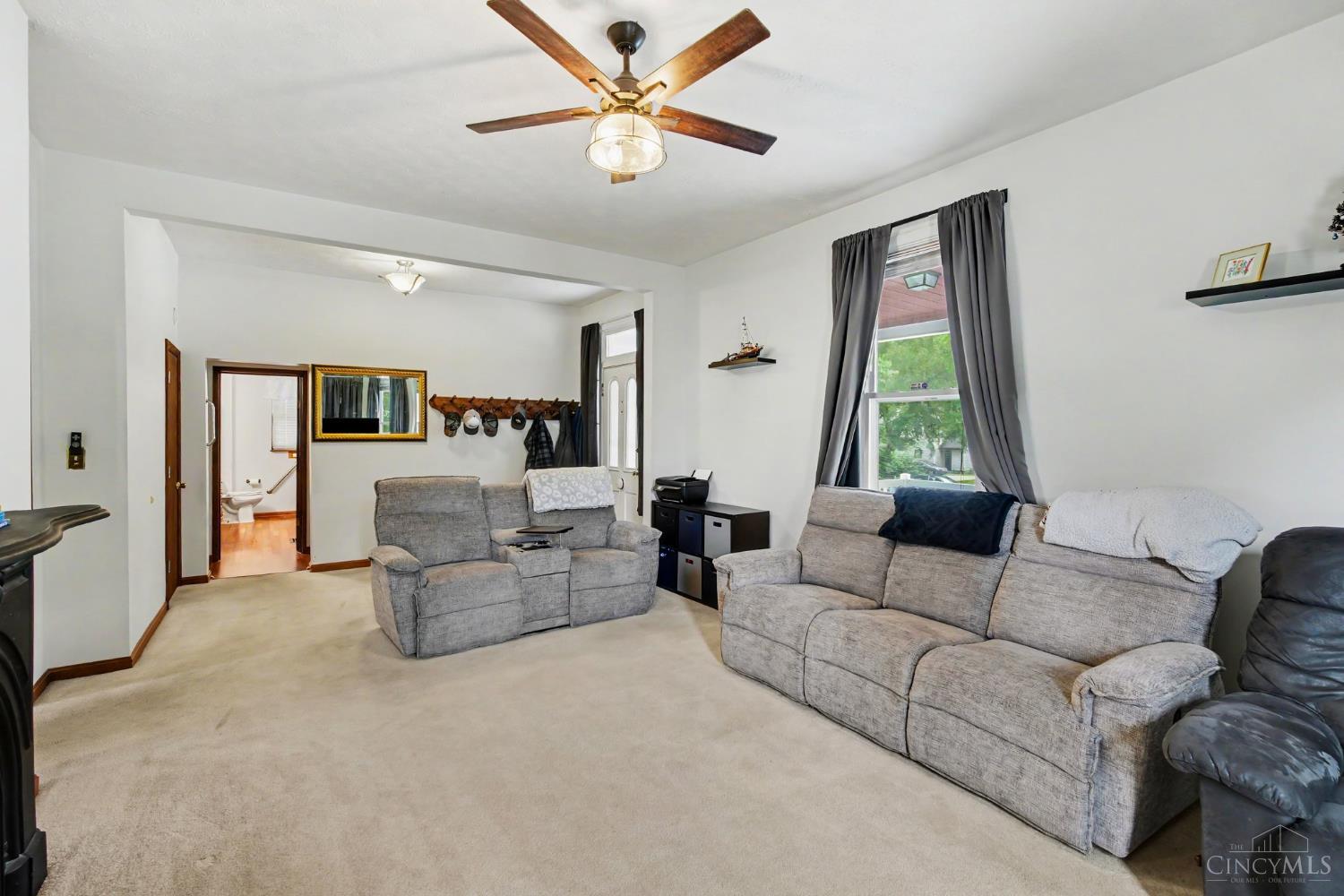 166 Chelsea Place, Cincinnati, OH, 45233 — photo 4