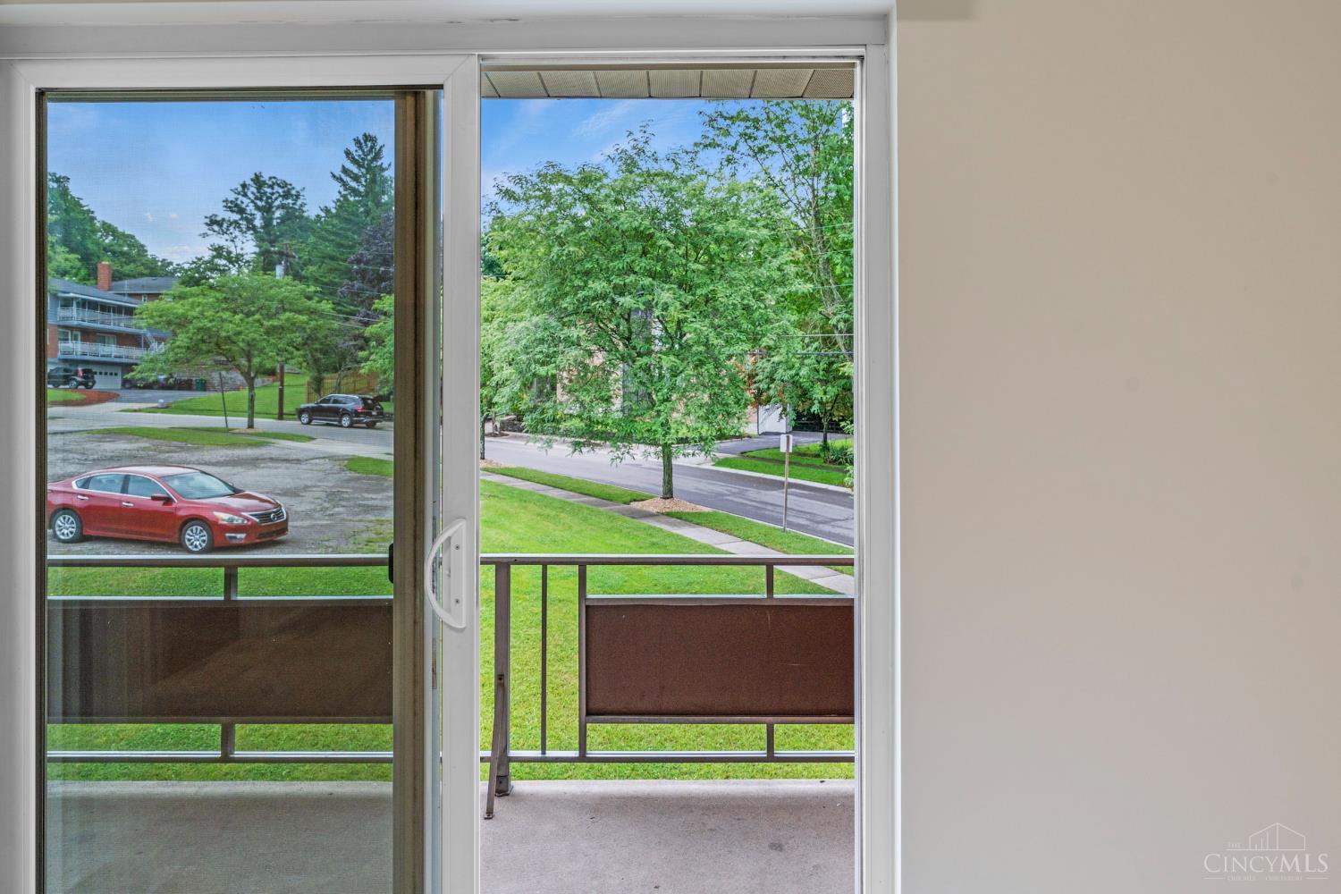 3566 Amberacres Drive #10, Cincinnati, OH, 45237 — photo 15